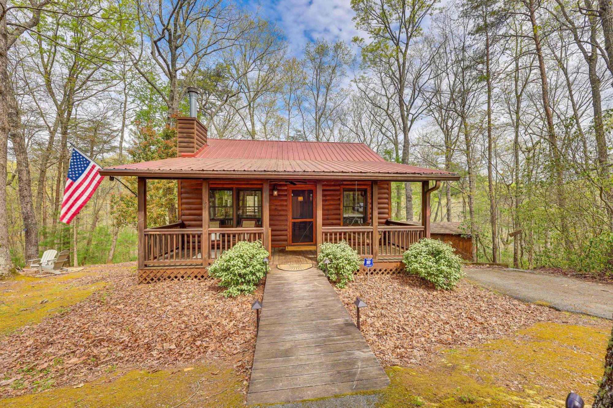 Cozy Cabin In Private Location With Hot Tub And Grill! Blue Ridge Exterior photo